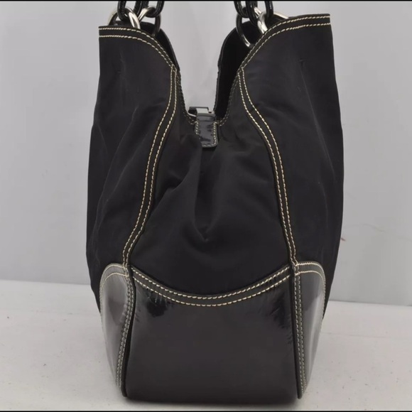 PRADA Black Vintage Nylon Tessuto Enamel Shoulder Tote Bag | Preloved 🖤🖤 - Picture 5 of 16